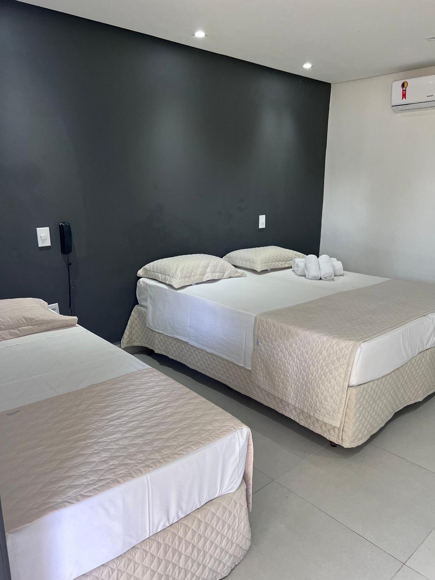 O Beira Mar Praia Hotel Esta Localizado Na Orla, Na Praia De Taperapuan, Cafe Incluso, Wi-Fi 500Mb, Piscinas, Estacionamento Privativo, Ar Condicionado Split, Smart Tv, Frigobar, Porto Seguro Eksteriør billede
